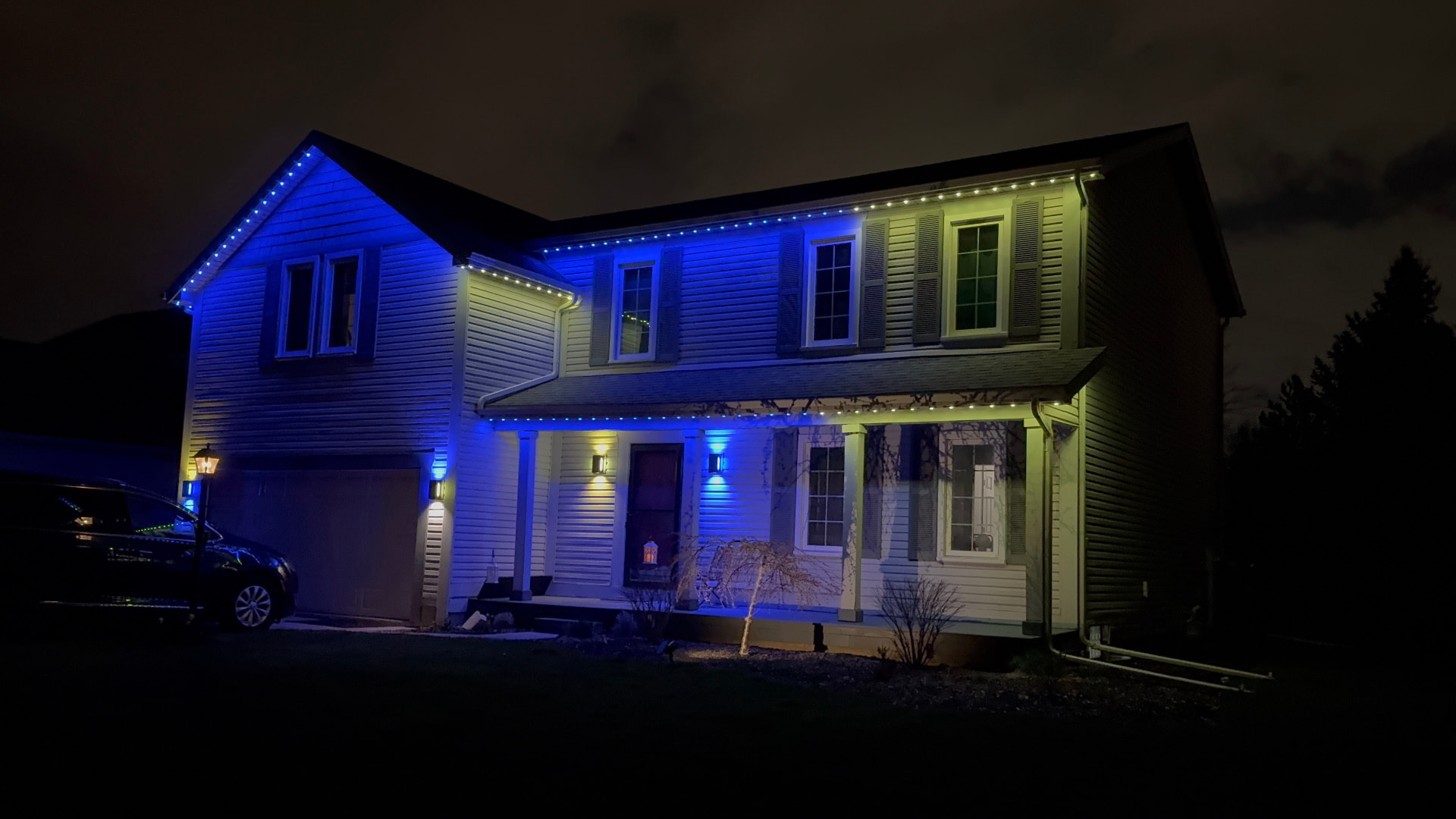 Home after Jellyfish Lighting installation
