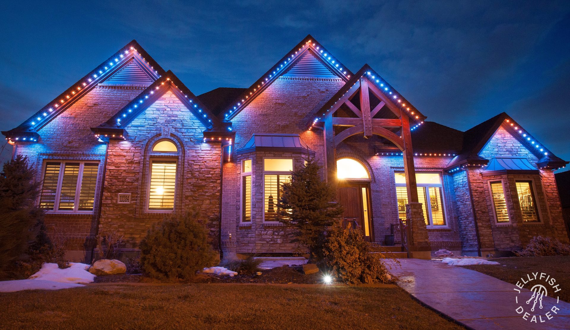 Jellyfish roofline show home